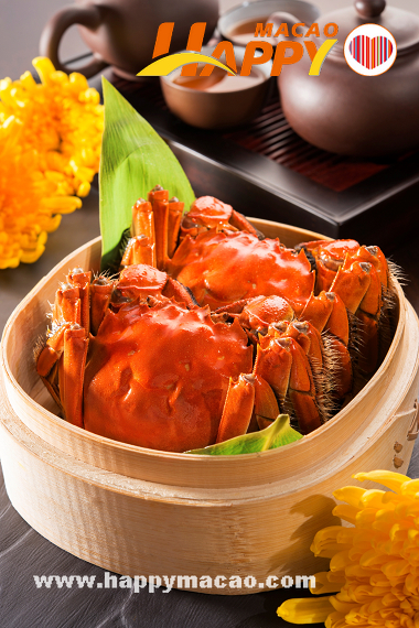 Sheraton_Macao_Hotel_-_Steamed_Hairy_Crab_with_dried_Basil_Leaves