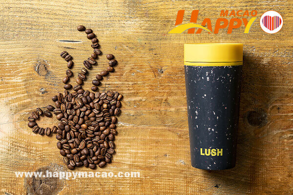LUSH_carrythecup_coffee_pop-up_Photo_1_1_1