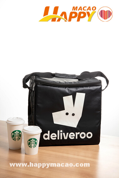 Starbucks_Partners_with_Deliveroo_to_Launch_Delivery_1Service_1